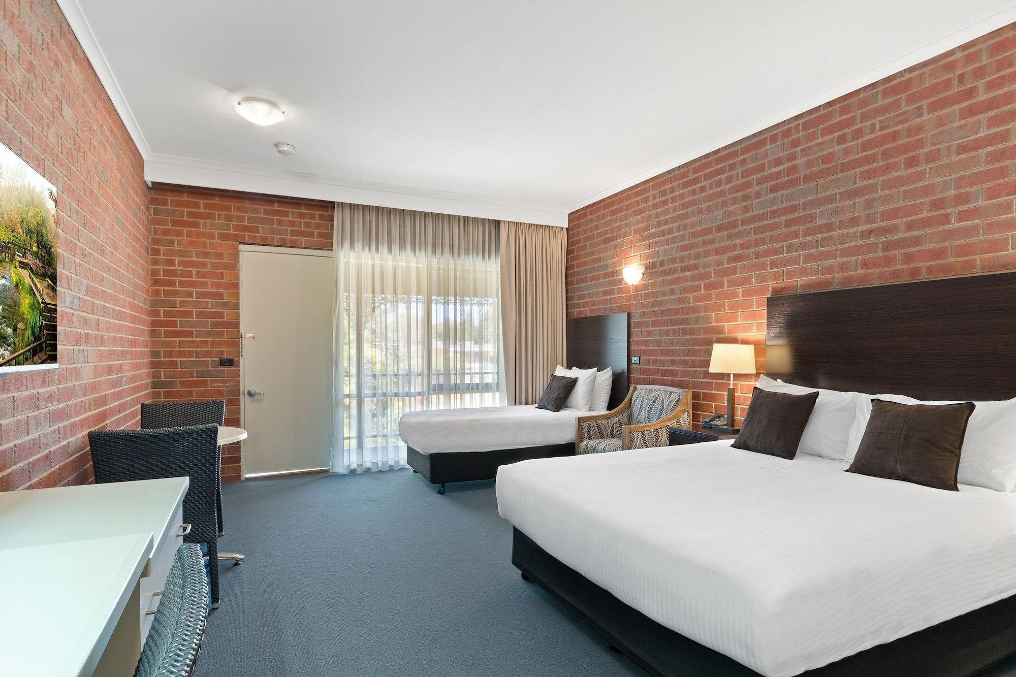 Burke And Wills Motor Inn Swan Hill Esterno foto