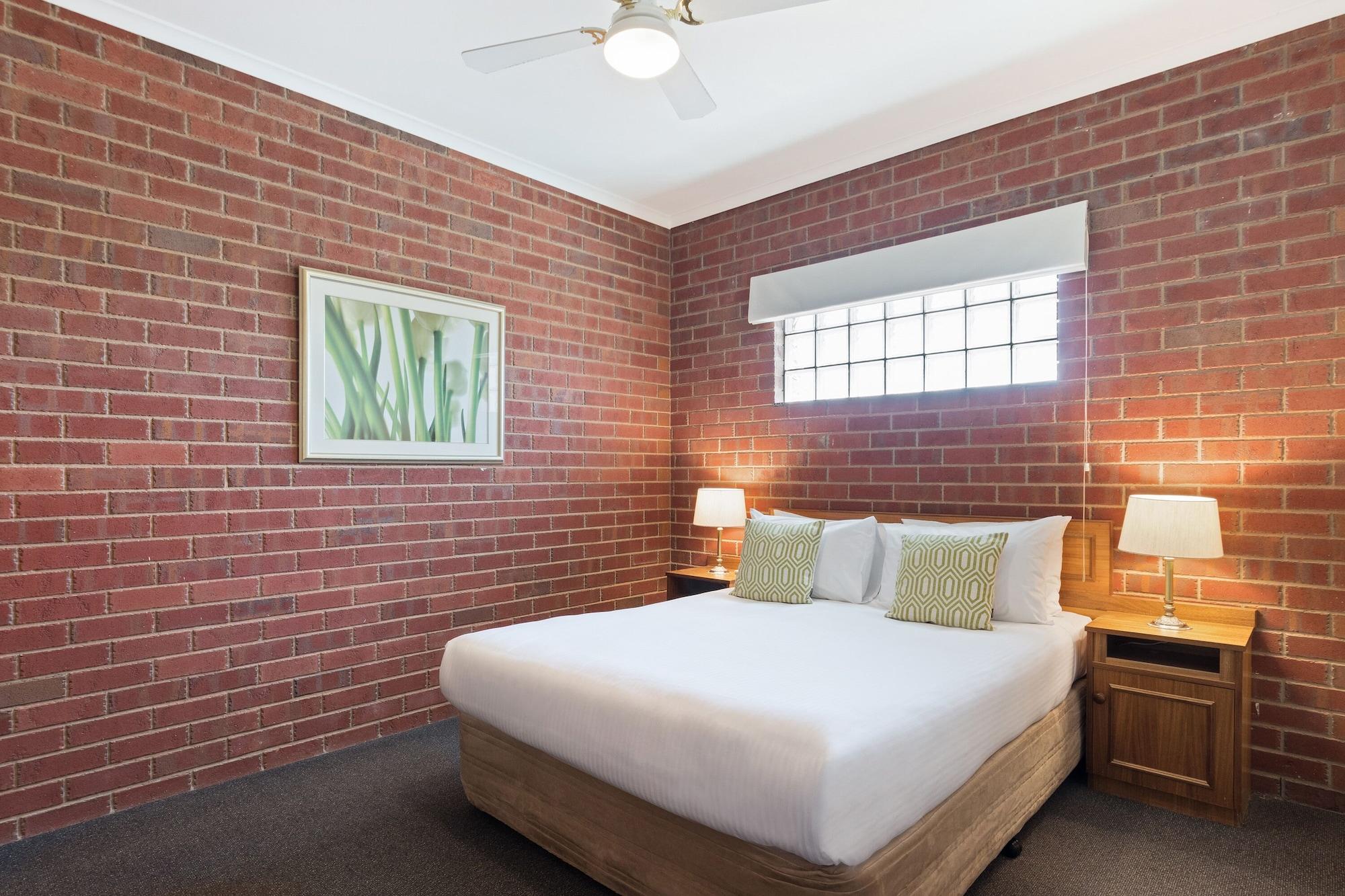 Burke And Wills Motor Inn Swan Hill Esterno foto